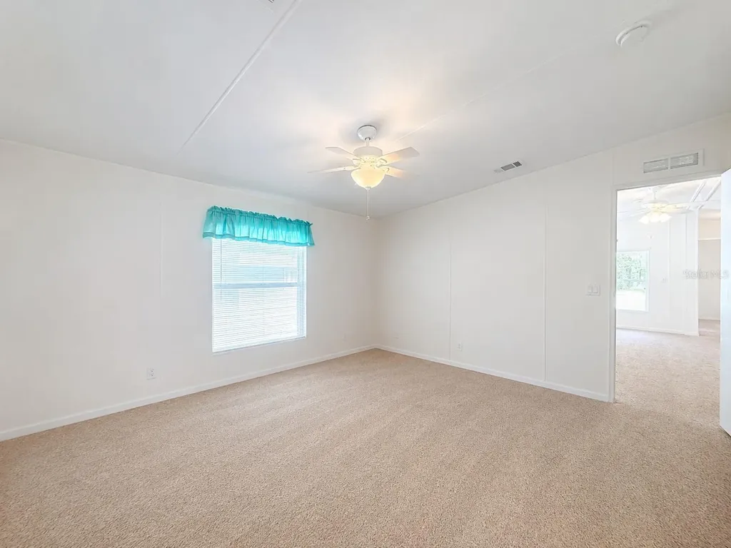 1660 Elkhart Circle Tavares FL 32778