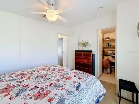 1660 Elkhart Circle Tavares FL 32778