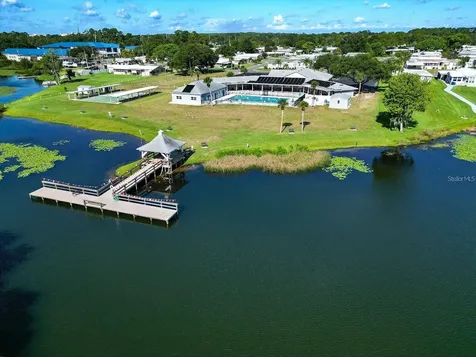 1660 Elkhart Circle Tavares FL 32778