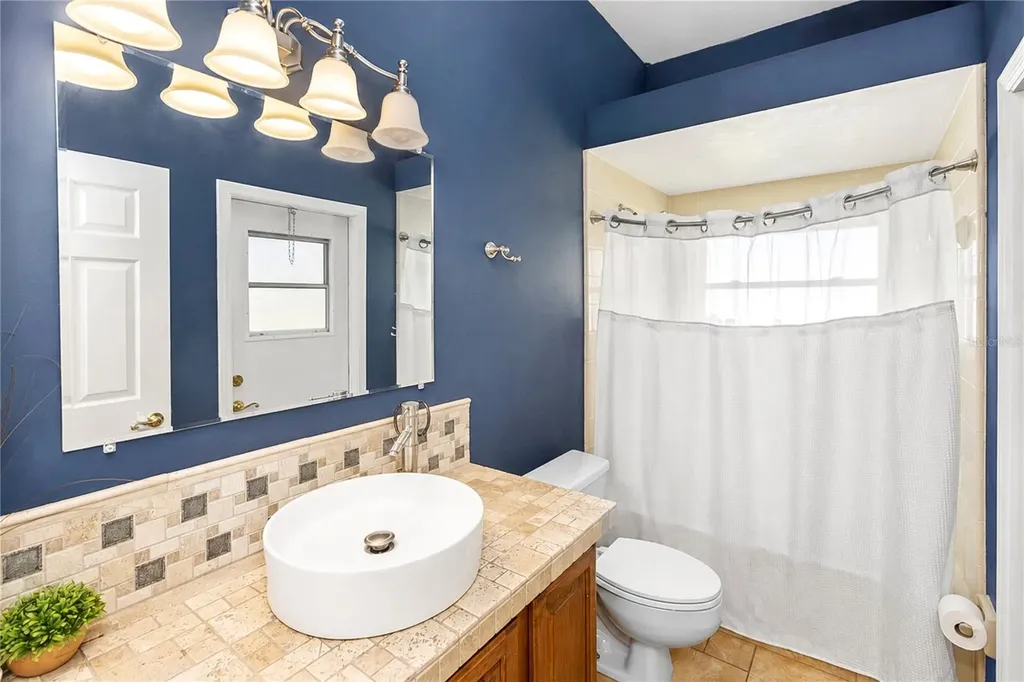 1907 Westbourne Drive Oviedo FL 32765