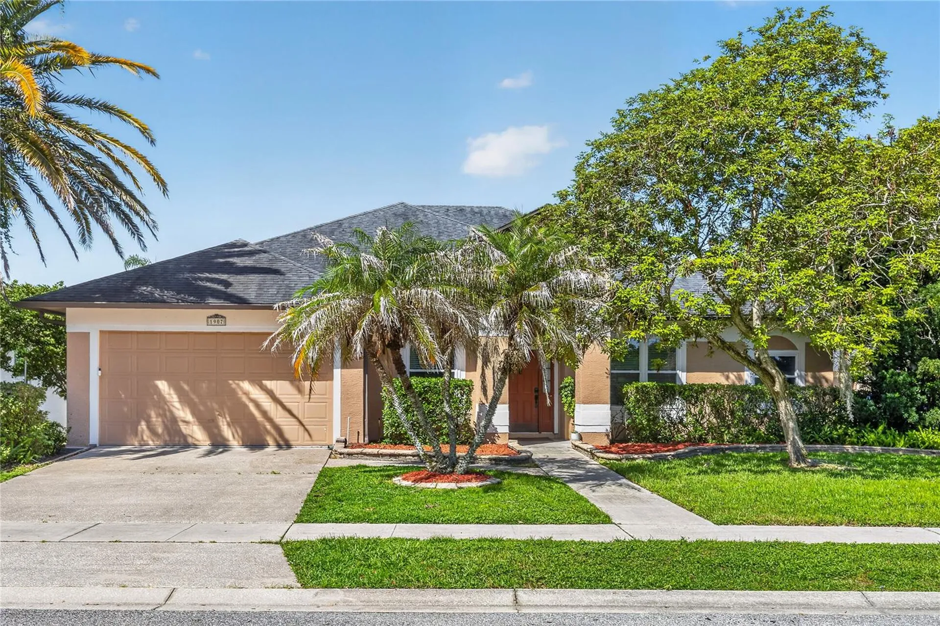 1907 Westbourne Drive Oviedo FL 32765
