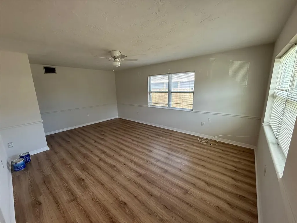 2217 20th Avenue W Bradenton FL 34205