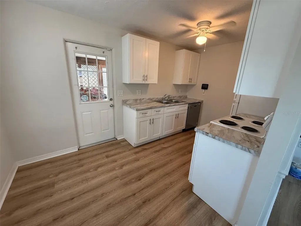2217 20th Avenue W Bradenton FL 34205