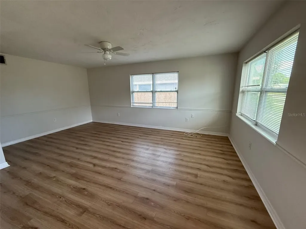 2217 20th Avenue W Bradenton FL 34205