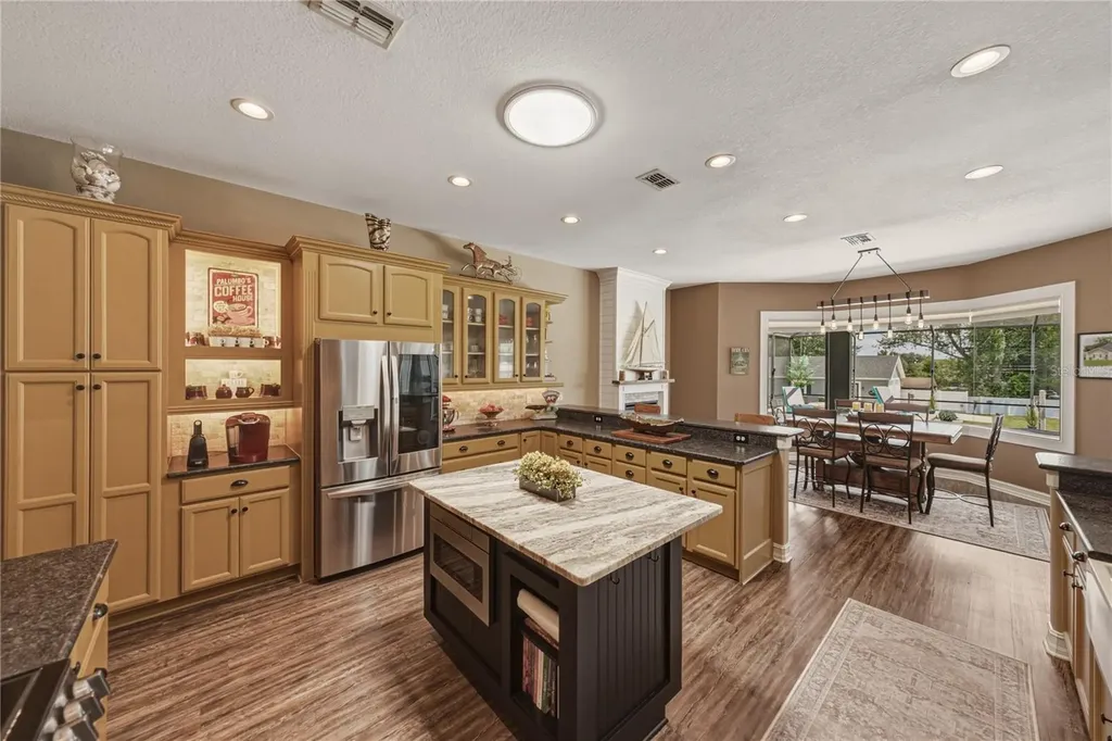 37405 Highridge Drive Dade City FL 33525