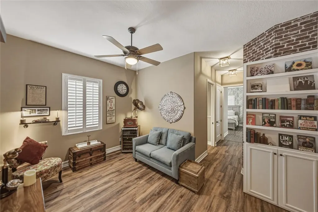 37405 Highridge Drive Dade City FL 33525