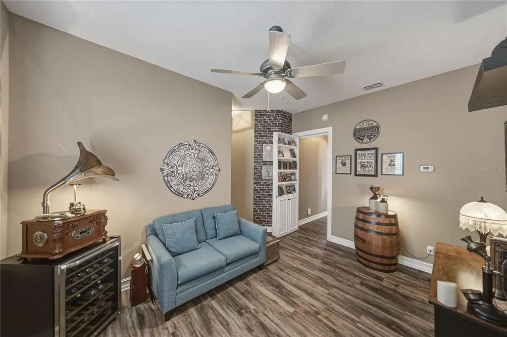 37405 Highridge Drive Dade City FL 33525
