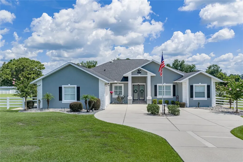 37405 Highridge Drive Dade City FL 33525
