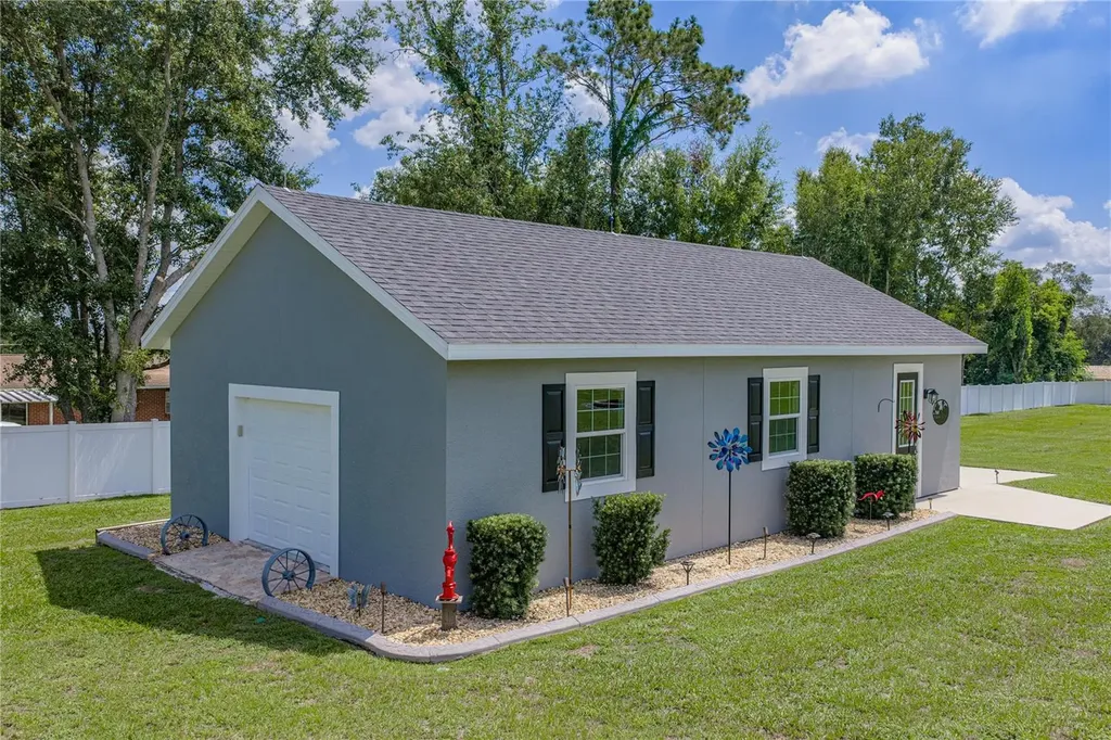 37405 Highridge Drive Dade City FL 33525