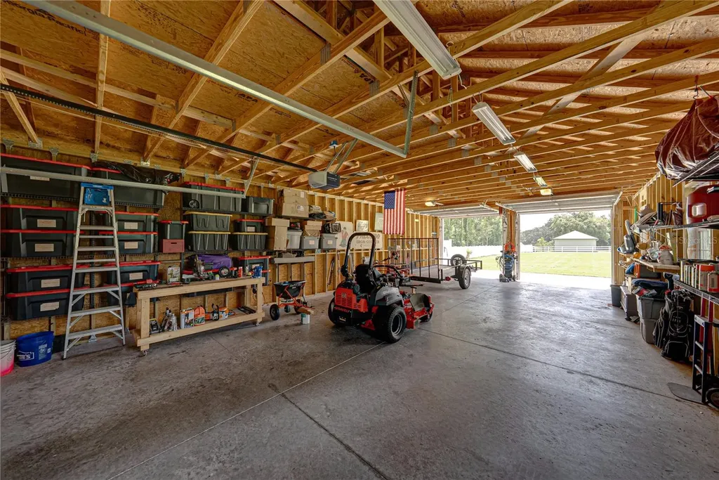 37405 Highridge Drive Dade City FL 33525
