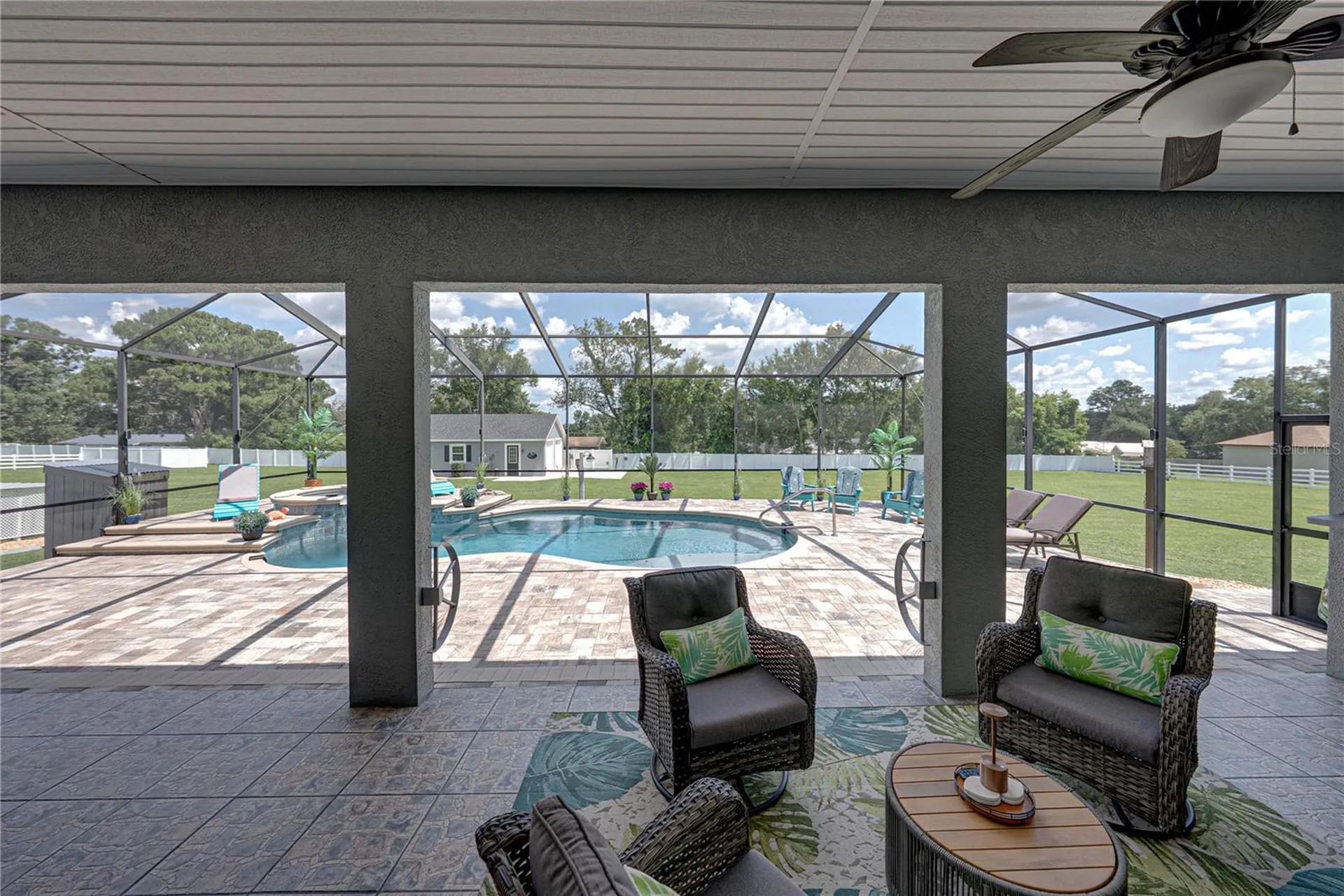 37405 Highridge Drive Dade City FL 33525