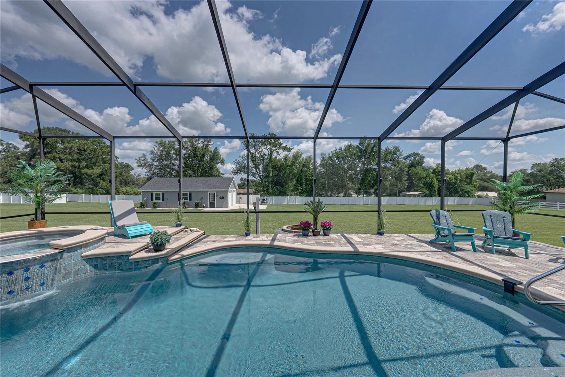 37405 Highridge Drive Dade City FL 33525