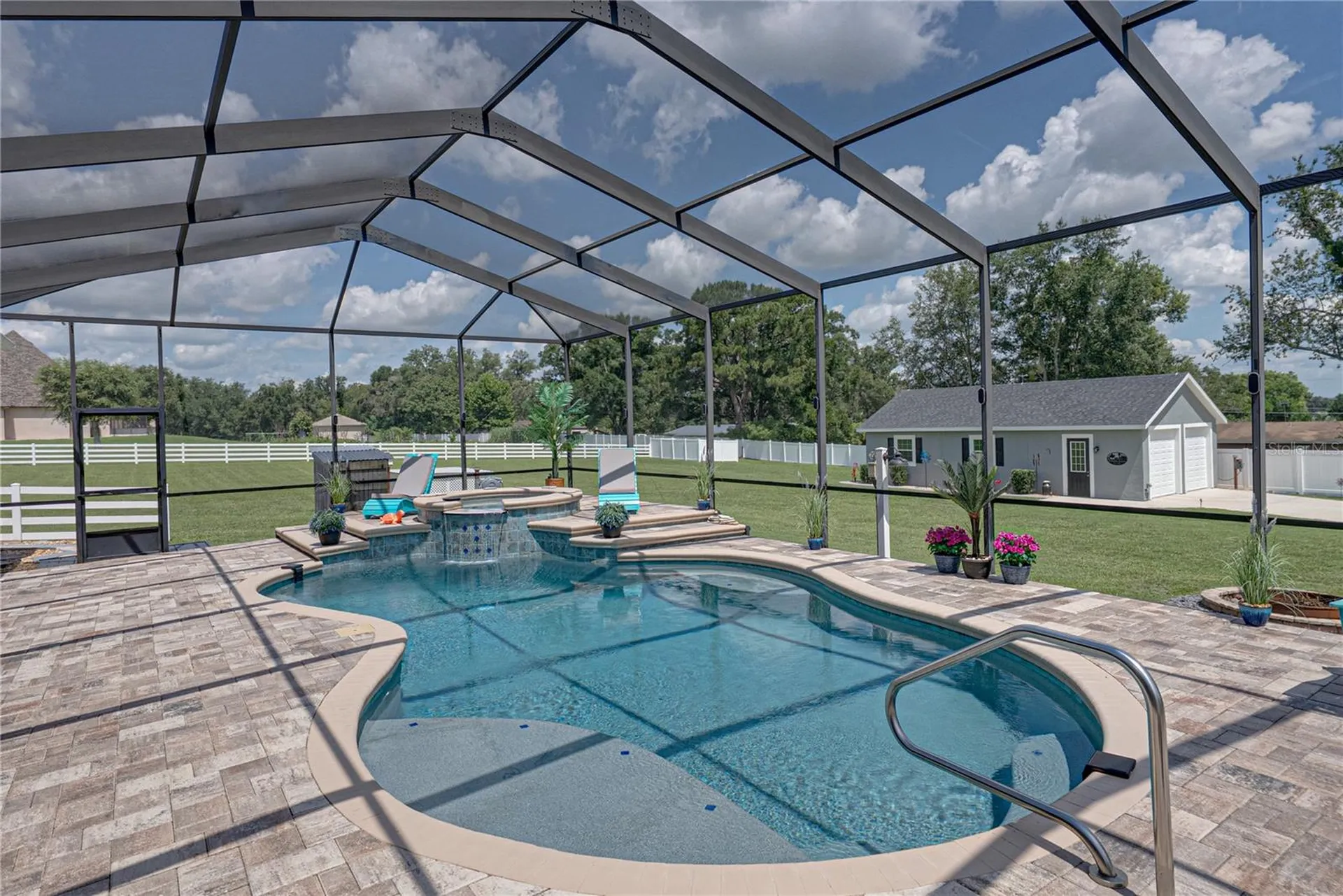 37405 Highridge Drive Dade City FL 33525