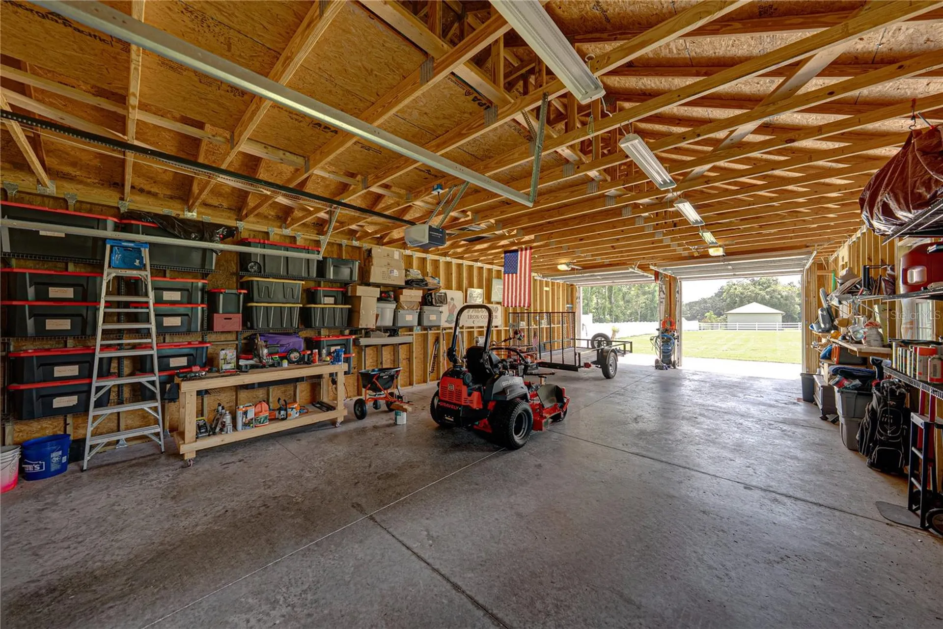 37405 Highridge Drive Dade City FL 33525