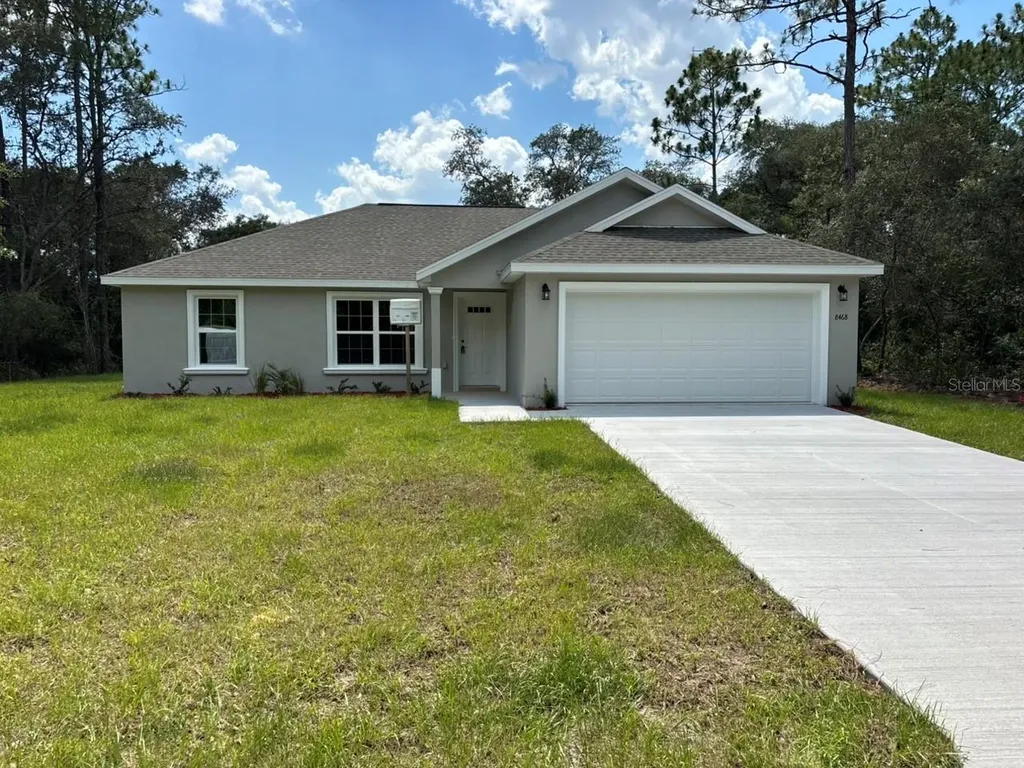 8468 N Empire Avenue Dunnellon FL 34433