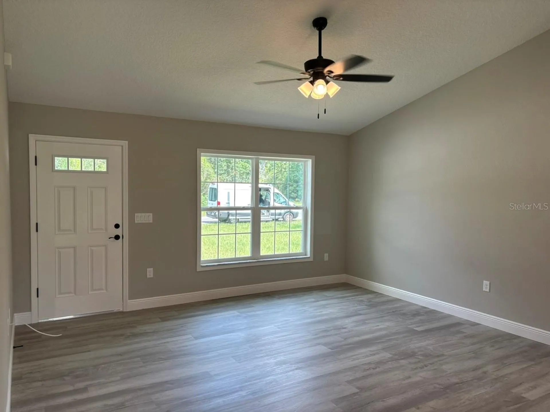 8468 N Empire Avenue Dunnellon FL 34433