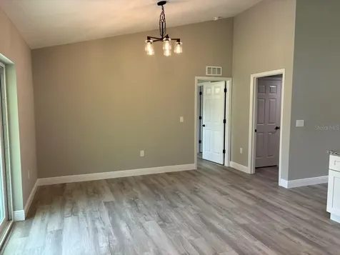 8468 N Empire Avenue Dunnellon FL 34433