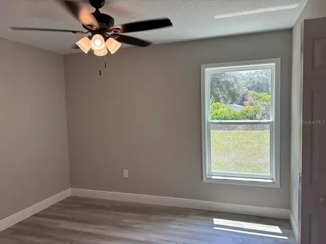 8468 N Empire Avenue Dunnellon FL 34433