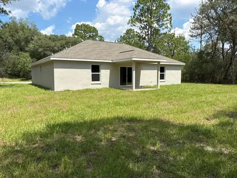 8468 N Empire Avenue Dunnellon FL 34433