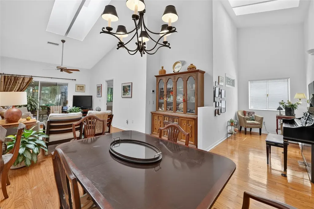 854 SW 51st Way Gainesville FL 32607
