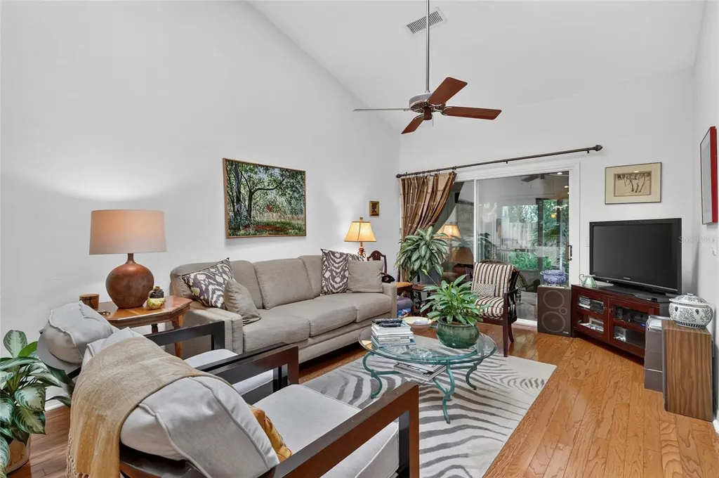 854 SW 51st Way Gainesville FL 32607