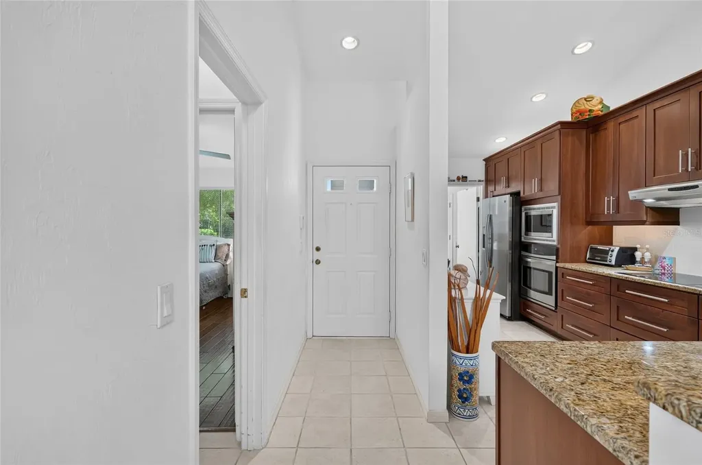 854 SW 51st Way Gainesville FL 32607