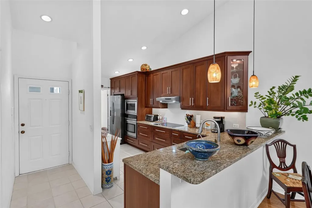 854 SW 51st Way Gainesville FL 32607