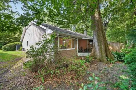 854 SW 51st Way Gainesville FL 32607
