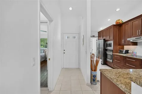 854 SW 51st Way Gainesville FL 32607