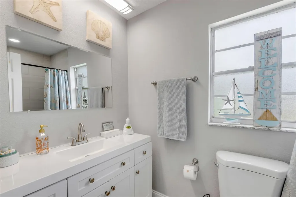 2952 Carriage Drive South Daytona FL 32119