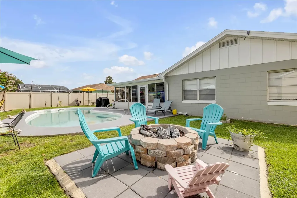 2952 Carriage Drive South Daytona FL 32119