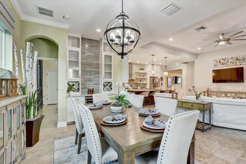 7209 Meeting House Lane Apollo Beach FL 33572