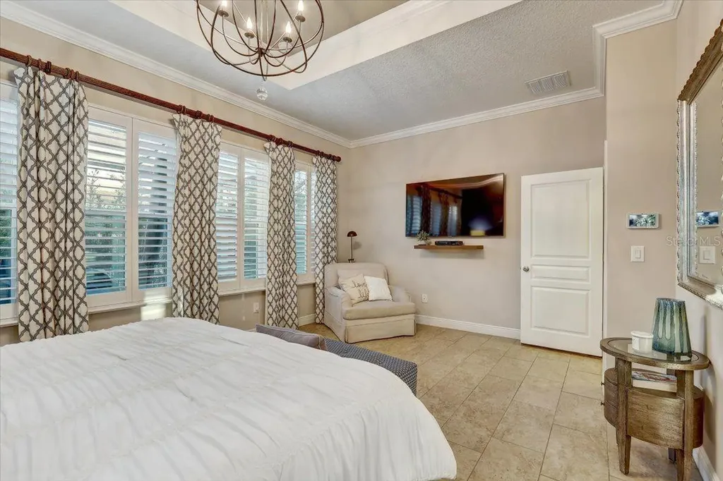 7209 Meeting House Lane Apollo Beach FL 33572