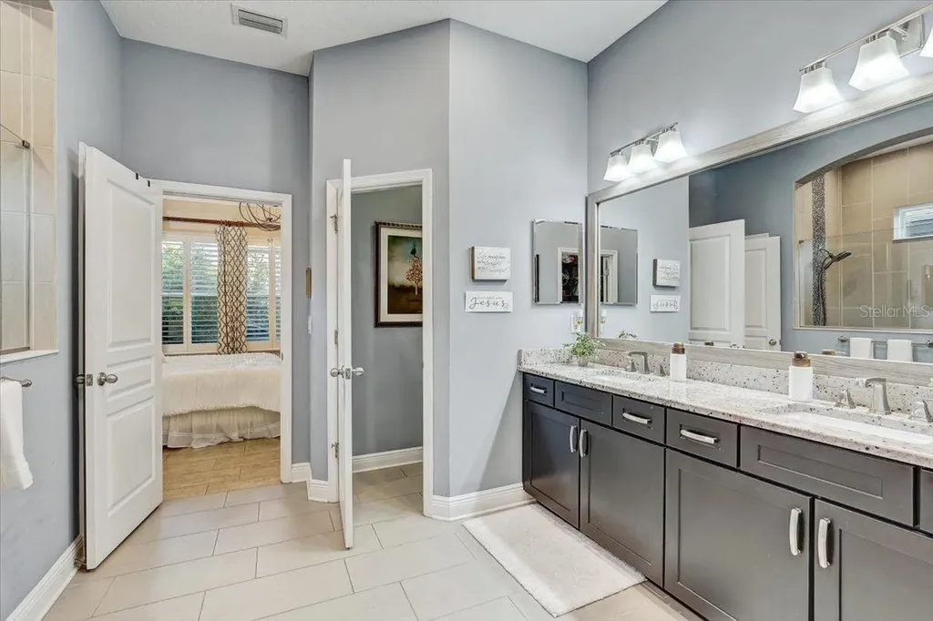 7209 Meeting House Lane Apollo Beach FL 33572
