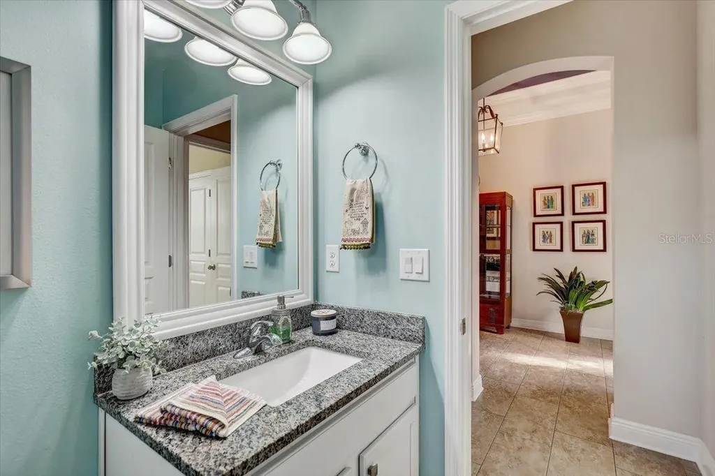 7209 Meeting House Lane Apollo Beach FL 33572