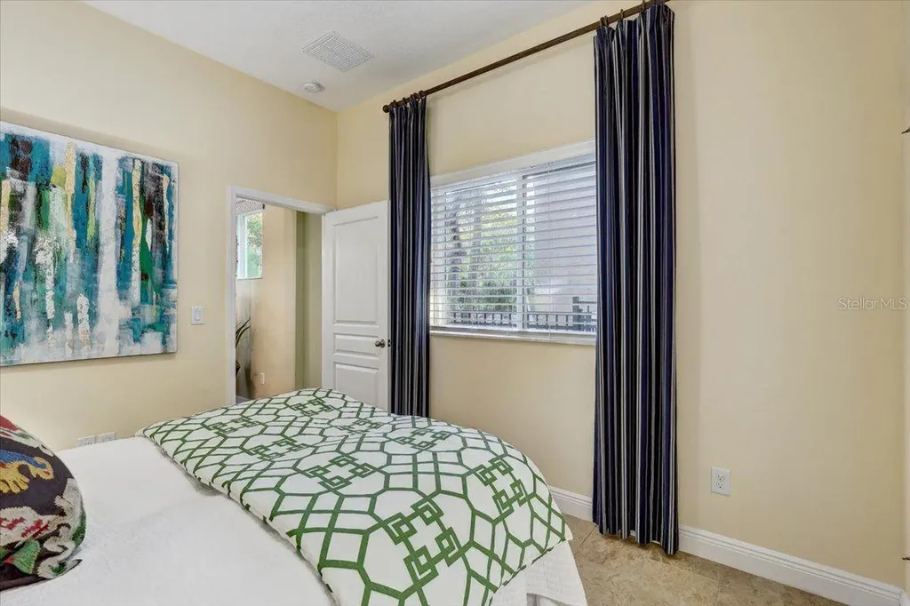7209 Meeting House Lane Apollo Beach FL 33572