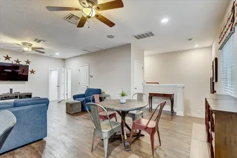 7209 Meeting House Lane Apollo Beach FL 33572