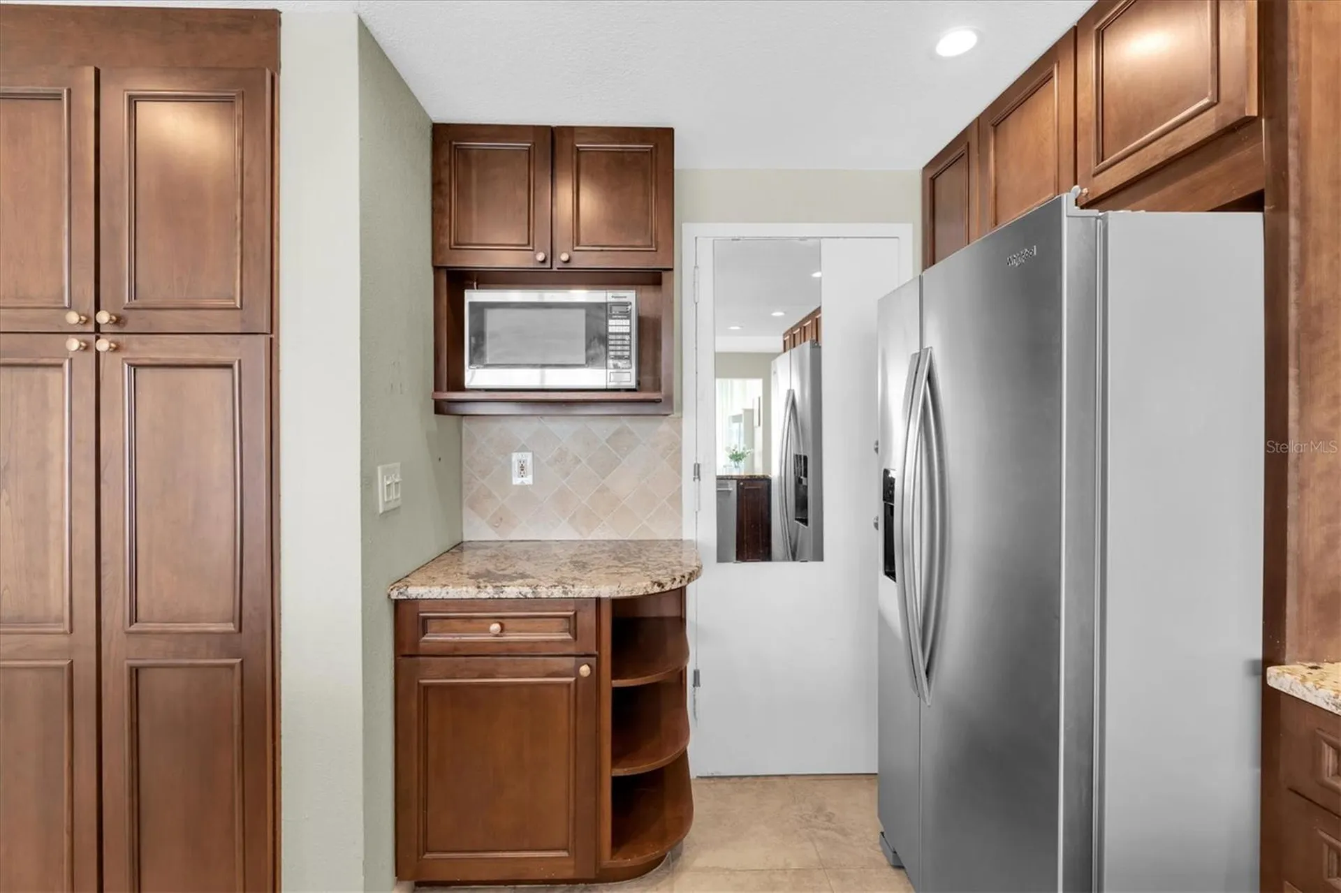 7200 Sunshine Skyway Ln S St Petersburg FL 33711