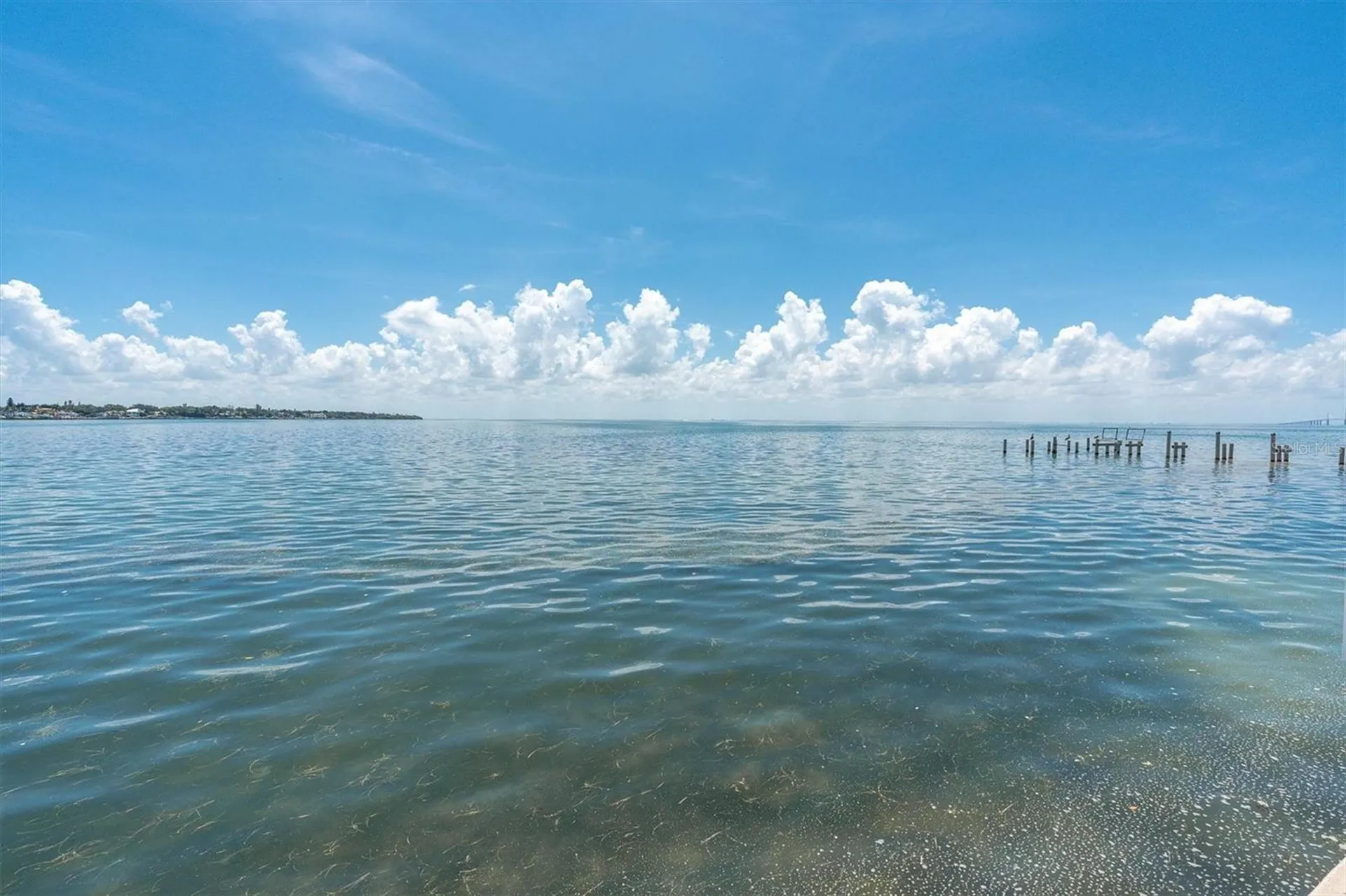 7200 Sunshine Skyway Ln S St Petersburg FL 33711