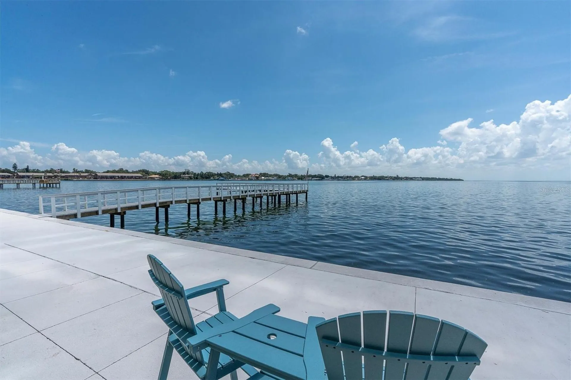7200 Sunshine Skyway Ln S St Petersburg FL 33711