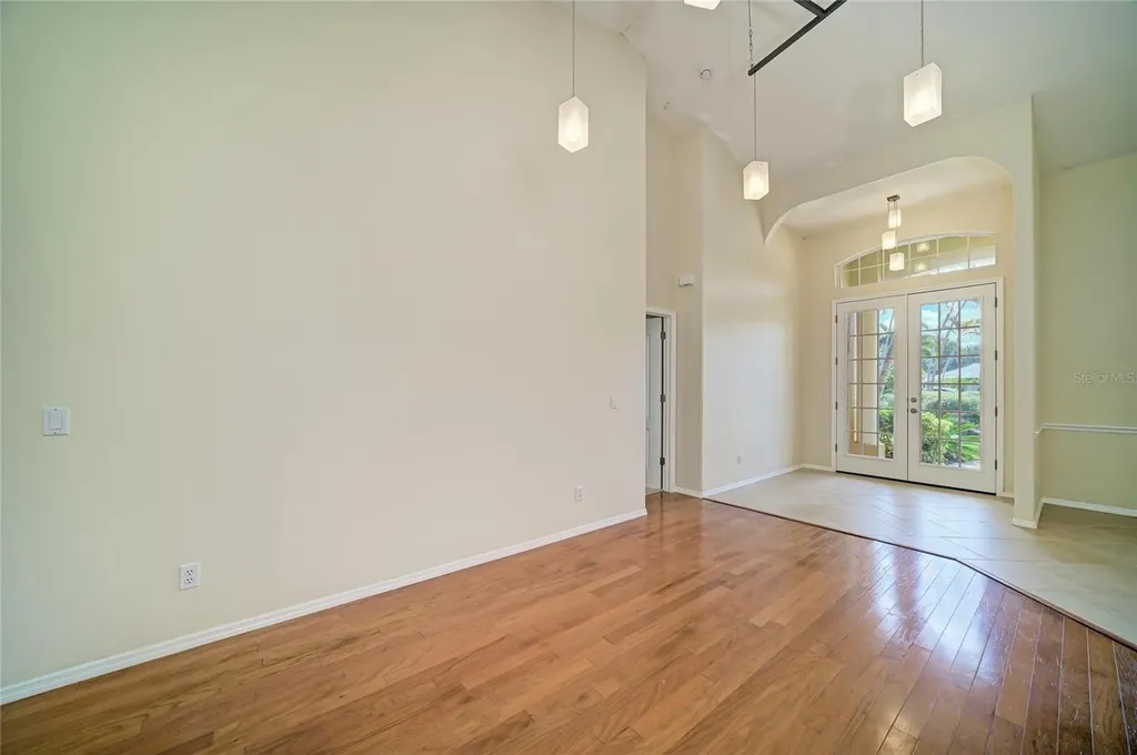 6401 Kylie Creek Way Sarasota FL 34240
