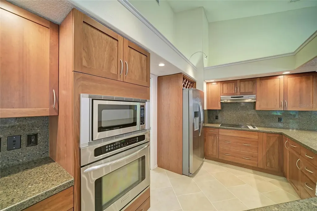 6401 Kylie Creek Way Sarasota FL 34240