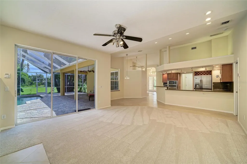 6401 Kylie Creek Way Sarasota FL 34240