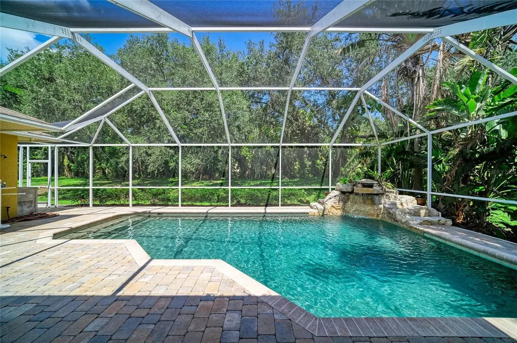6401 Kylie Creek Way Sarasota FL 34240