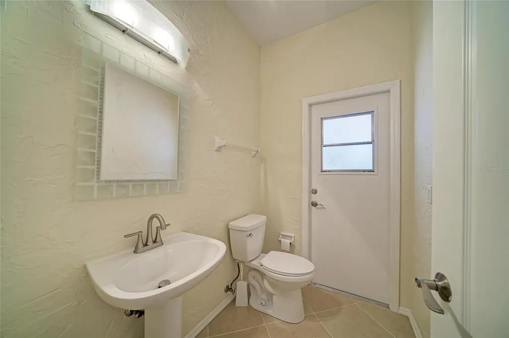 6401 Kylie Creek Way Sarasota FL 34240
