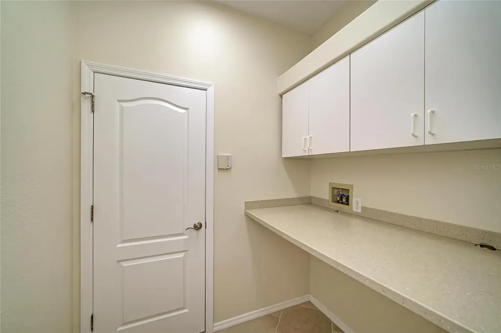 6401 Kylie Creek Way Sarasota FL 34240
