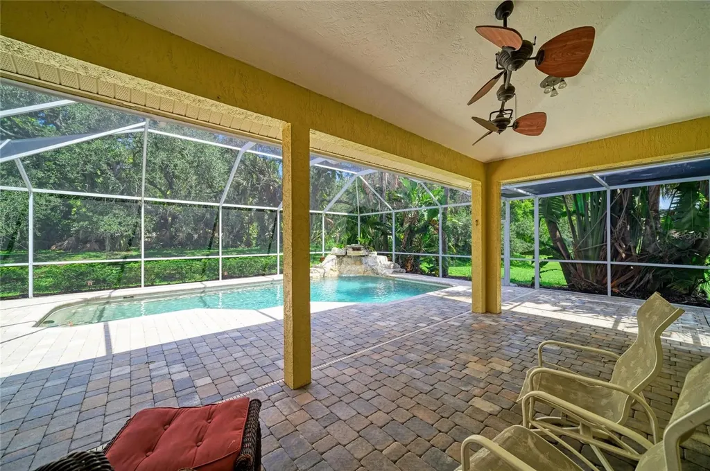 6401 Kylie Creek Way Sarasota FL 34240
