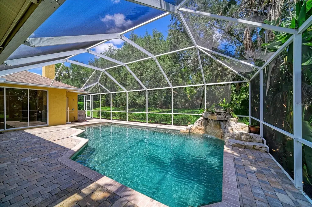 6401 Kylie Creek Way Sarasota FL 34240