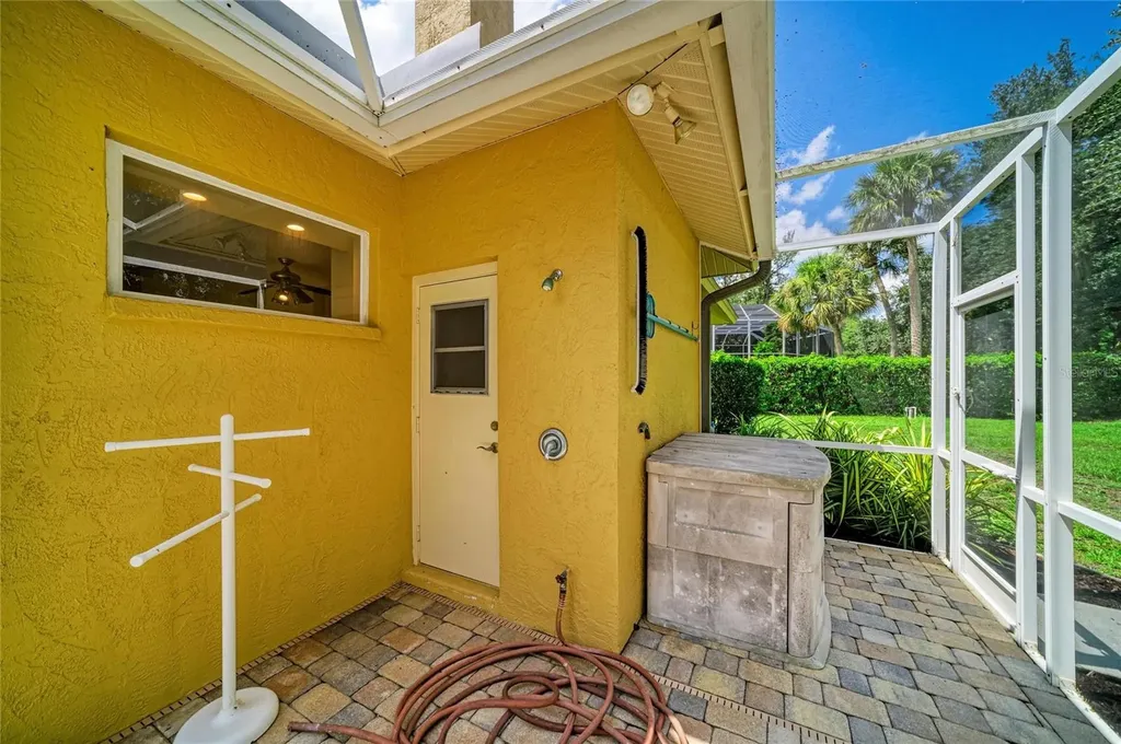 6401 Kylie Creek Way Sarasota FL 34240