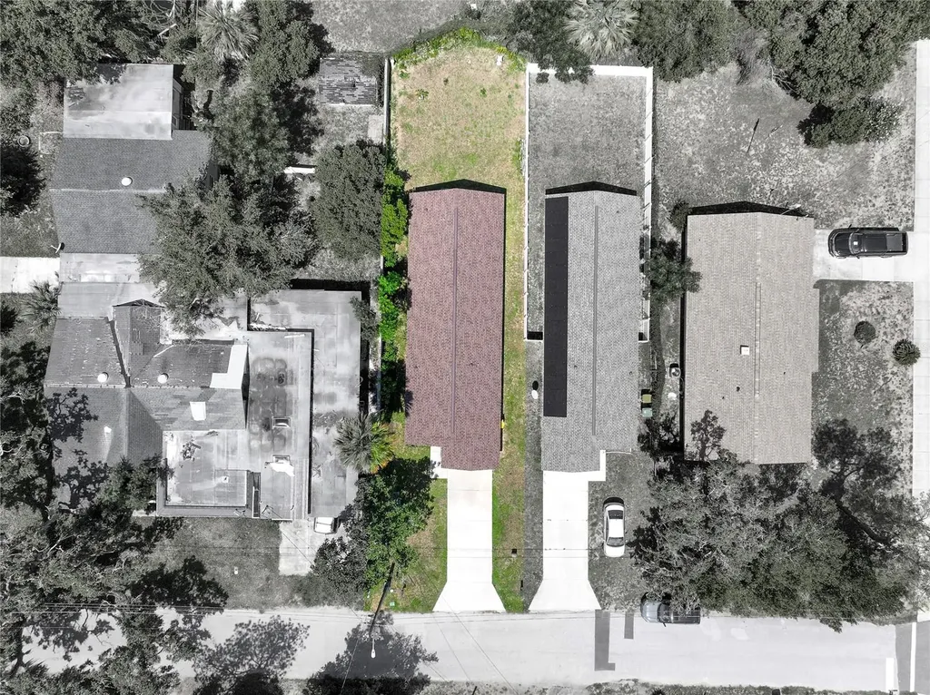1202 S Dewey Street Eustis FL 32726